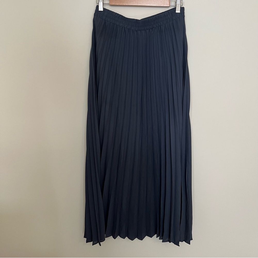 Blue gray pleated maxi skirt elastic waist L